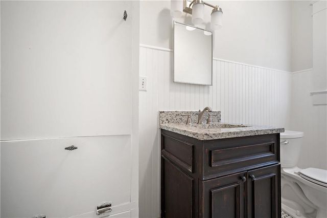 2155 Old Government Street, Mobile, AL 36606