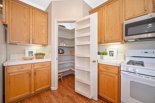 2159 3rd St, Lincoln, CA 95648