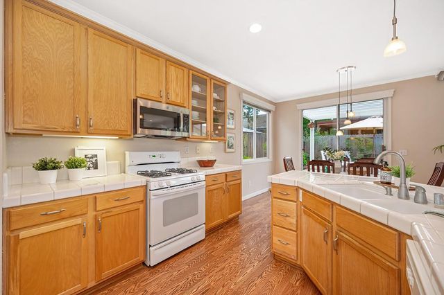 2159 3rd St, Lincoln, CA 95648