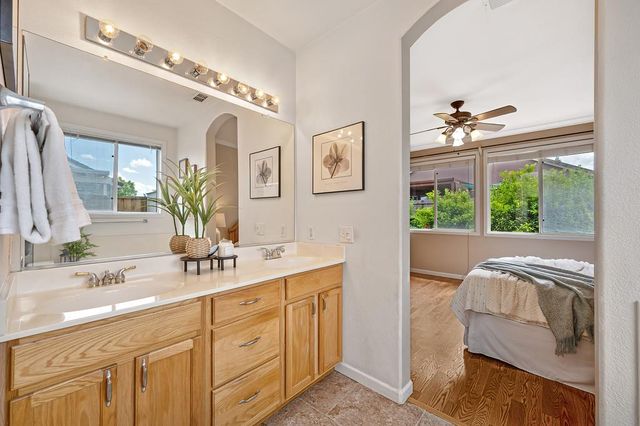 2159 3rd St, Lincoln, CA 95648