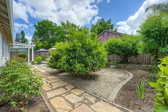 2159 3rd St, Lincoln, CA 95648
