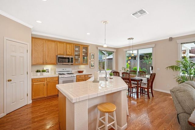 2159 3rd St, Lincoln, CA 95648