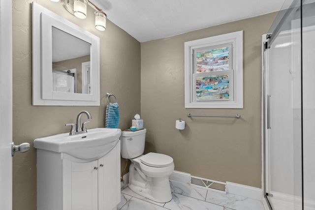 1906 S MEMORIAL DRIVE, Appleton, WI 54915
