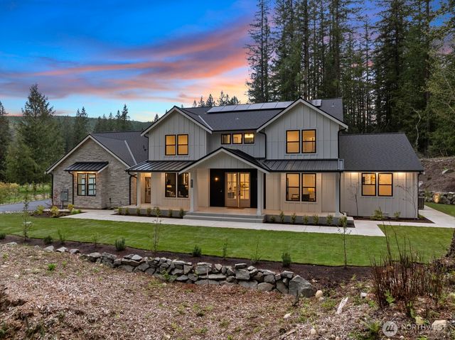 6993 N Fork Road SE, Snoqualmie, WA 98065