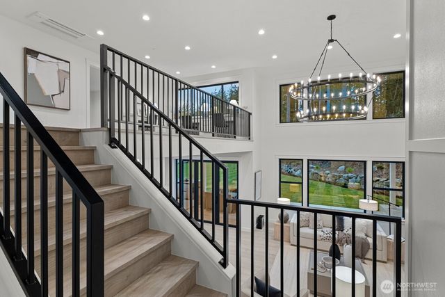 6993 N Fork Road SE, Snoqualmie, WA 98065