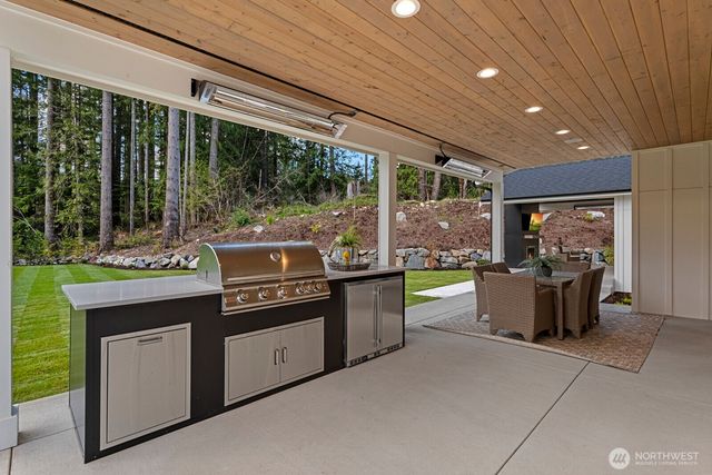 6993 N Fork Road SE, Snoqualmie, WA 98065