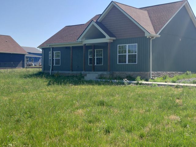 8061 Hoskins Hollow Rd, Westmoreland, TN 37186
