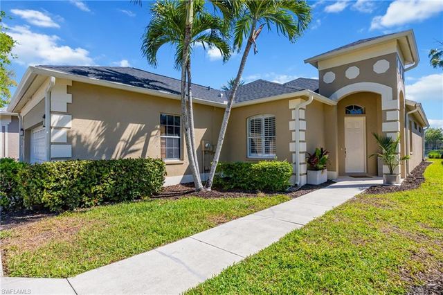 8700 Ibis Cove CIR, Naples, FL 34119