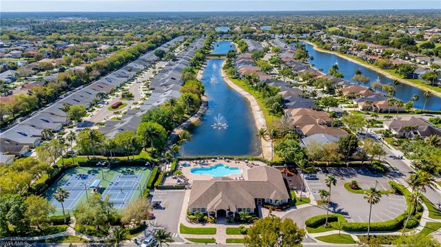 8700 Ibis Cove CIR, Naples, FL 34119