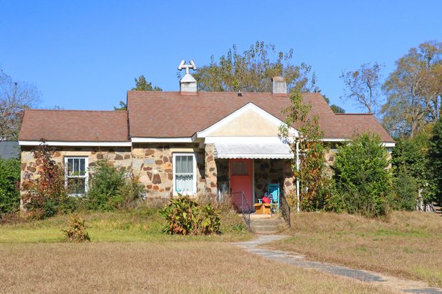 181 Louie Street, Wagener, SC 29164