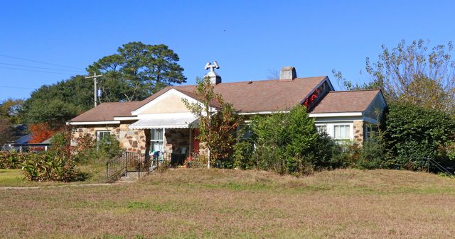 181 Louie Street, Wagener, SC 29164