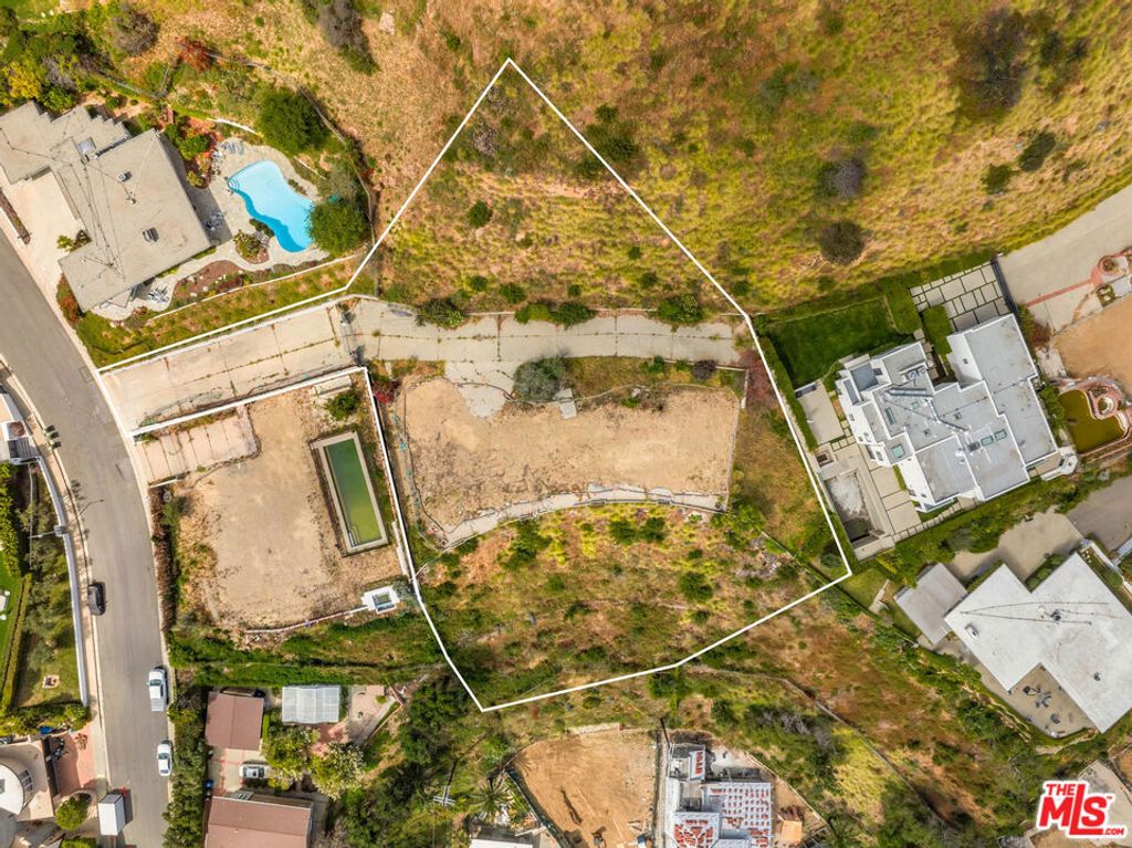 1026 Enchanted Way, Pacific Palisades, CA 90272 — photo 4