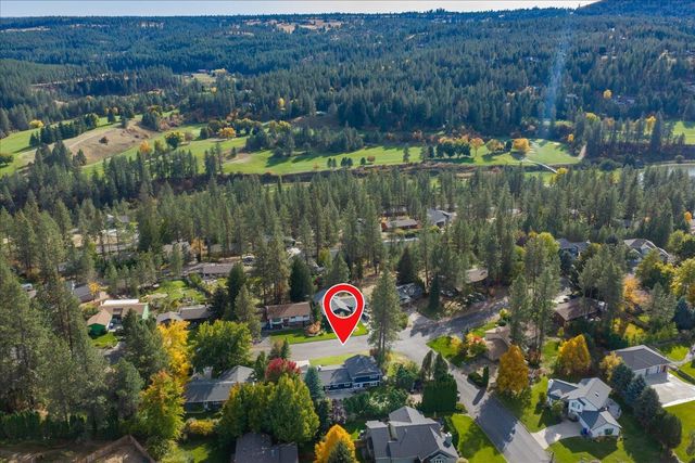 12107 S Player Dr, Spokane, WA 99223