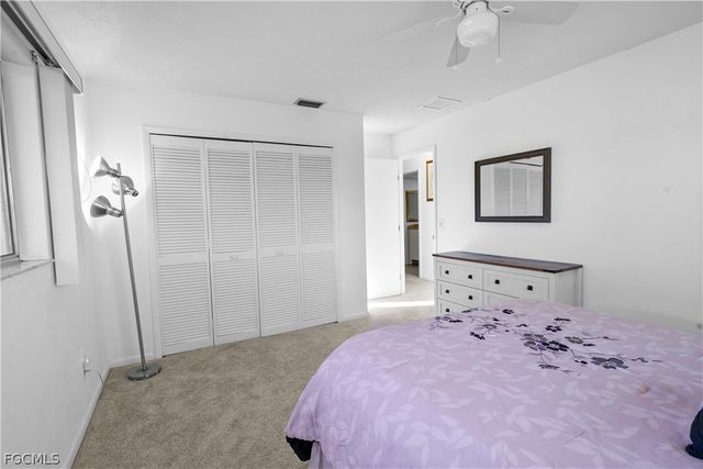 818 Monticello CT, Cape Coral, FL 33904