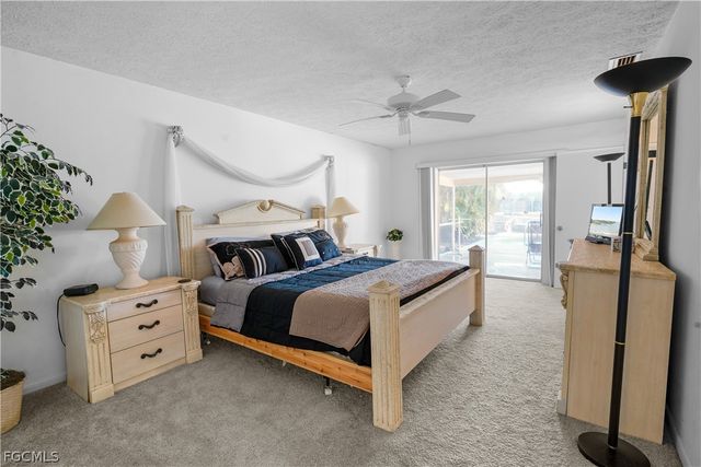 818 Monticello CT, Cape Coral, FL 33904