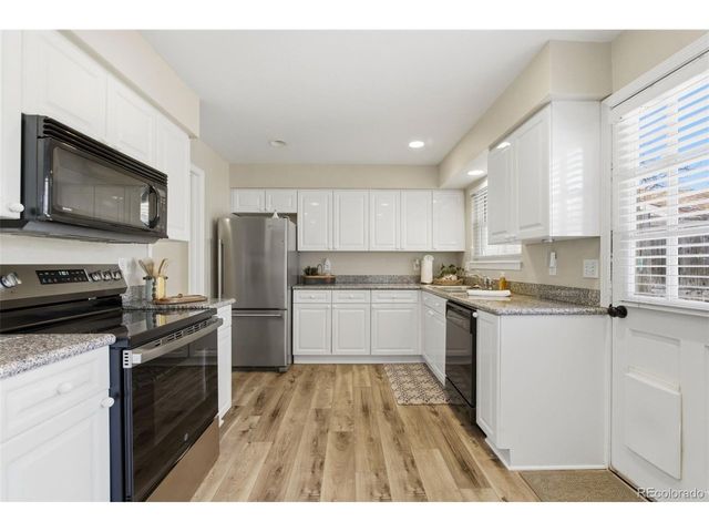 7353 S Knolls Way, Centennial, CO 80122