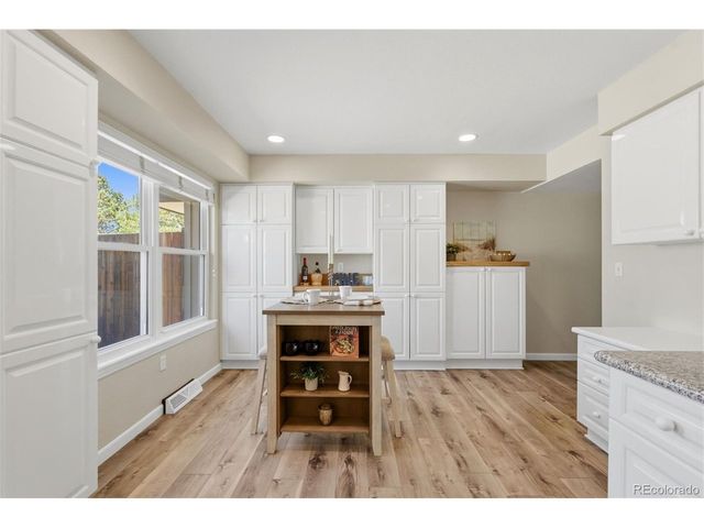 7353 S Knolls Way, Centennial, CO 80122