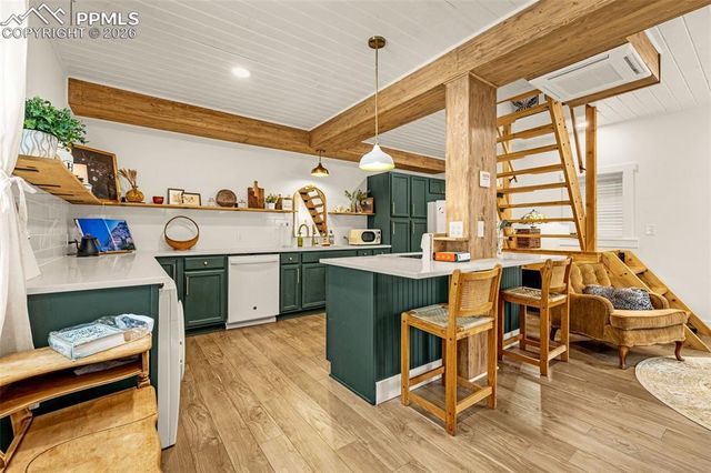 806 E Platte Avenue, Colorado Springs, CO 80903