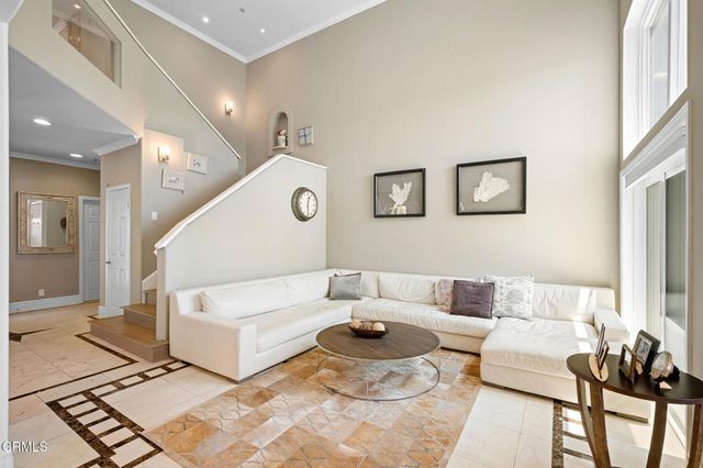 1800 Calle Suenos, Glendale, CA 91208