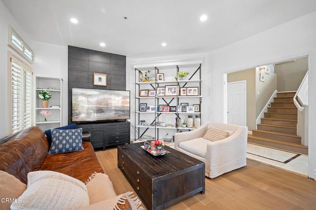 1800 Calle Suenos, Glendale, CA 91208