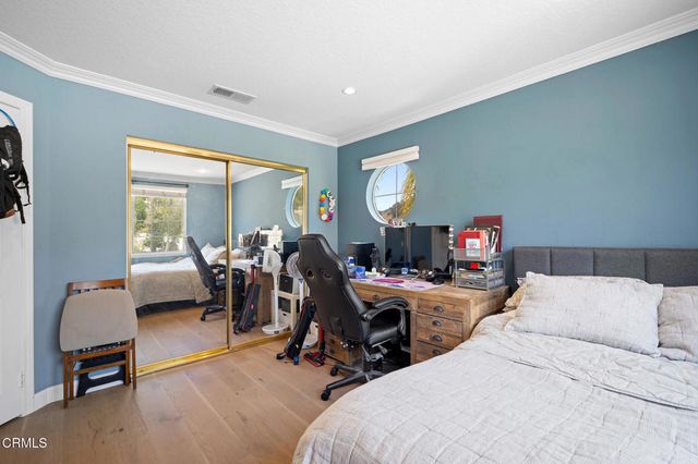 1800 Calle Suenos, Glendale, CA 91208