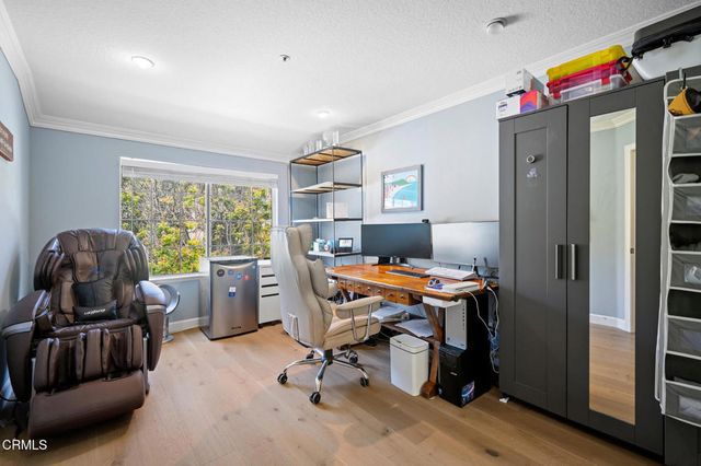 1800 Calle Suenos, Glendale, CA 91208