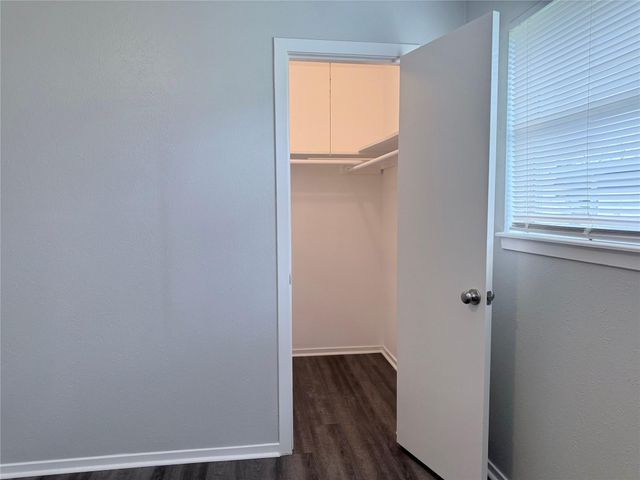 7301 Cardinal Circle, Texas City, TX 77591