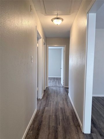 7301 Cardinal Circle, Texas City, TX 77591