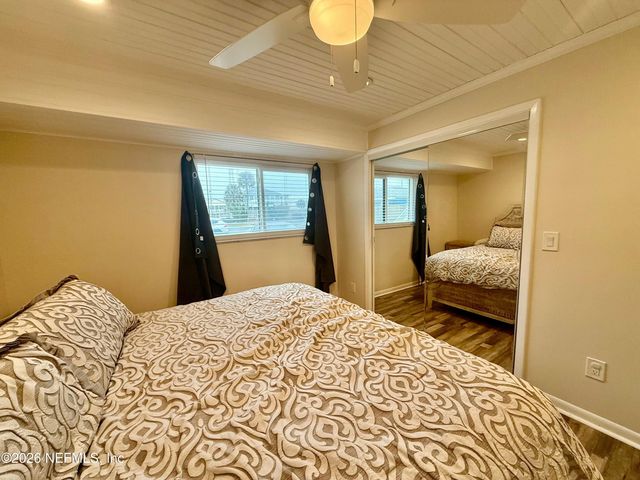 1701 1ST Street N 2B, Jacksonville Beach, FL 32250