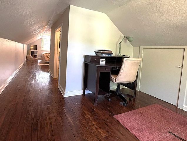 6934 Merwin Avenue, Cincinnati, OH 45227