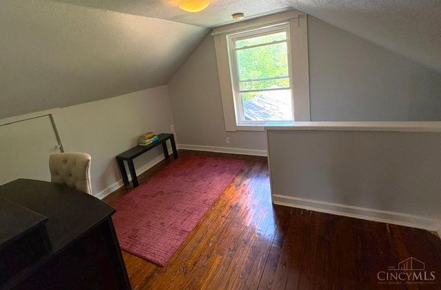 6934 Merwin Avenue, Cincinnati, OH 45227
