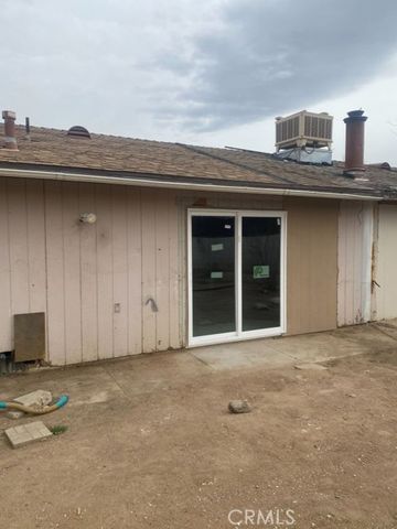9286 Espada Avenue, Hesperia, CA 92345