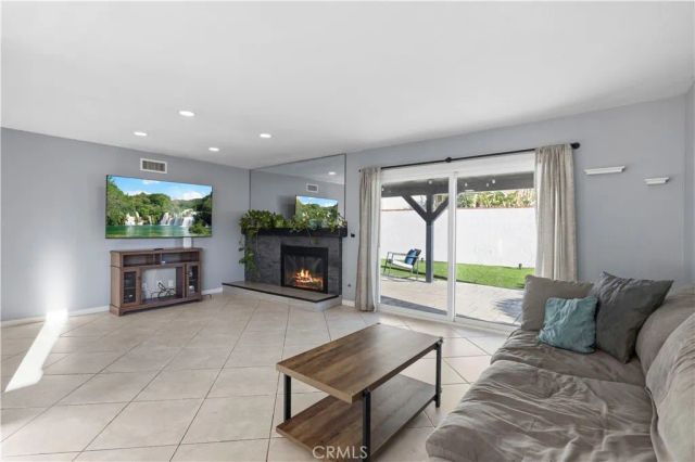 2178 Cheam Avenue, Simi Valley, CA 93063