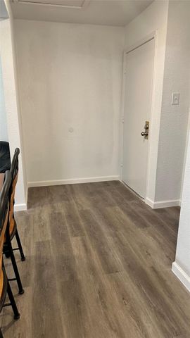 6200 Ranchester Drive 230, Houston, TX 77036