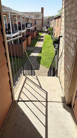 6200 Ranchester Drive 230, Houston, TX 77036