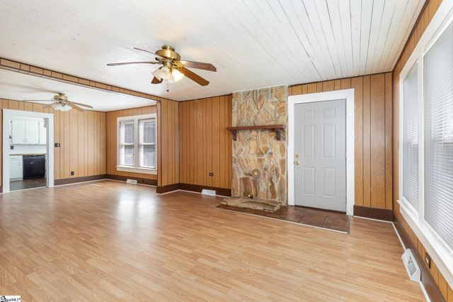 96 Main Street, Pelzer, SC 29669