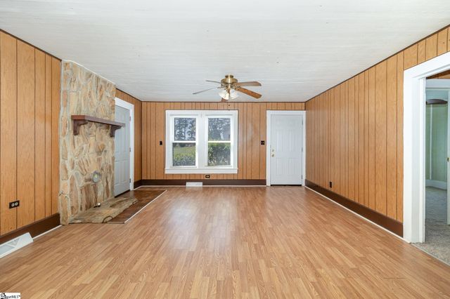 96 Main Street, Pelzer, SC 29669