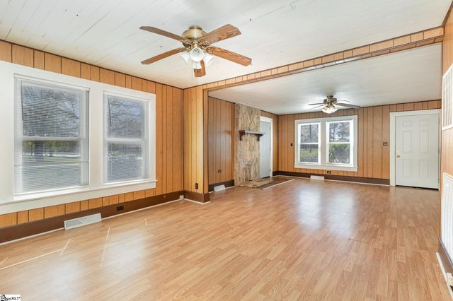 96 Main Street, Pelzer, SC 29669