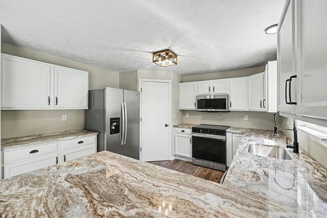 423 Lorelei Drive, Perry Twp, OH 45118