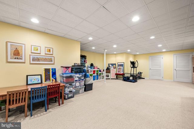 3219 SARUM FARM LN, Garnet Valley, PA 19060