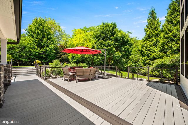 3219 SARUM FARM LN, Garnet Valley, PA 19060