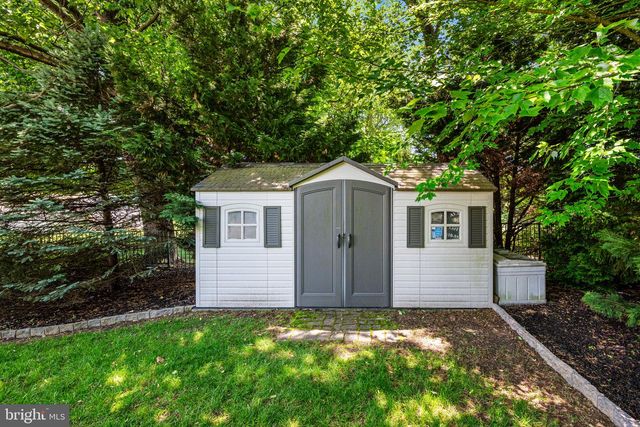 3219 SARUM FARM LN, Garnet Valley, PA 19060