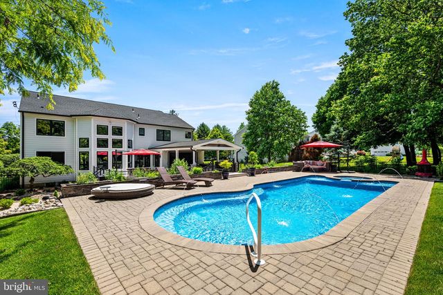 3219 SARUM FARM LN, Garnet Valley, PA 19060
