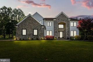 3219 SARUM FARM LN, Garnet Valley, PA 19060
