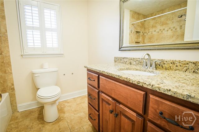 1010 Charles Court, Statham, GA 30666