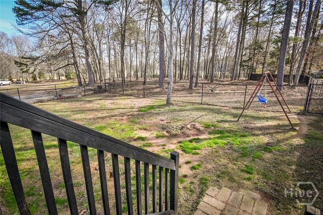 1010 Charles Court, Statham, GA 30666