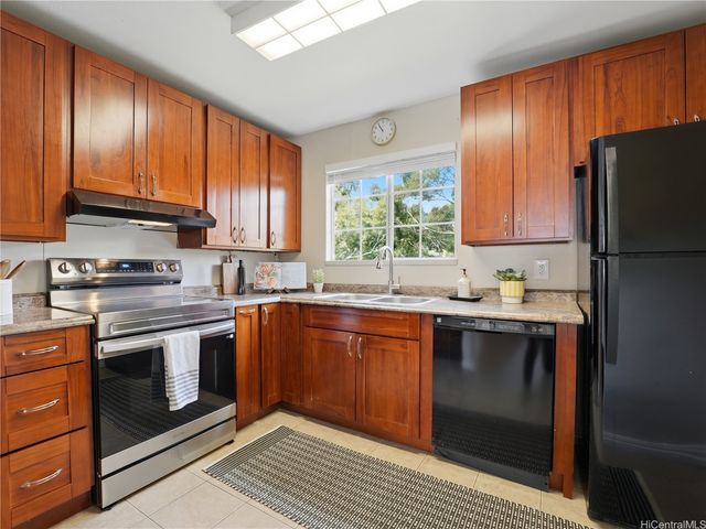 44-106 Ikeanani Drive 511, Kaneohe, HI 96744