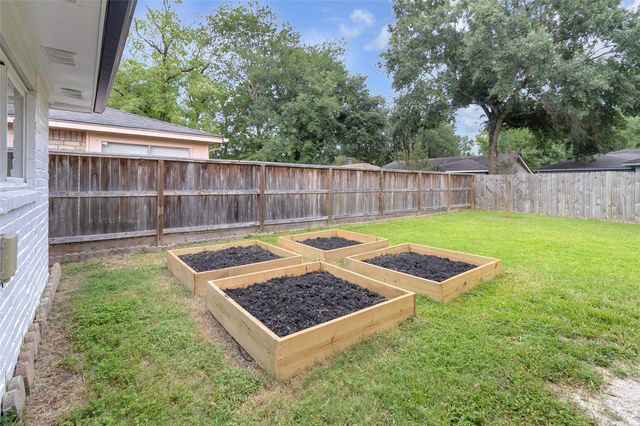 4439 Reynaldo Drive, Spring, TX 77373