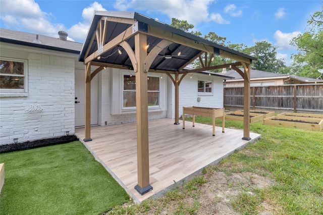 4439 Reynaldo Drive, Spring, TX 77373