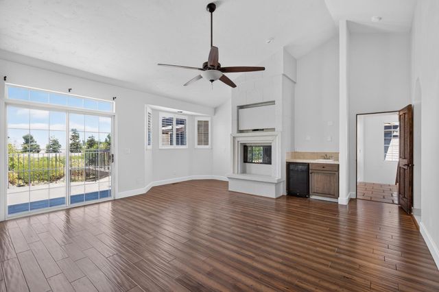 4409 Curlew St, Stockton, CA 95219
